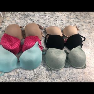Bras 36D - Victoria’s Secret & Warner’s